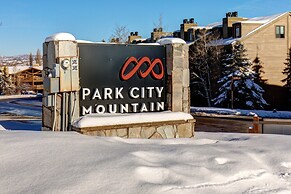 1138 Skiers Heaven! Luxury Home Close To Park City Mountain! Two Hot T