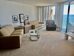 510 Surfmaster 2 Bedroom Condo by RedAwning