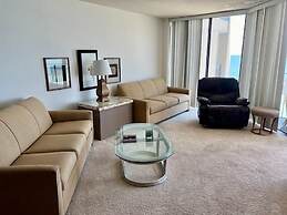 510 Surfmaster 2 Bedroom Condo by RedAwning