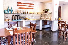 POUSADA NAAN LAZARO UBATUBA