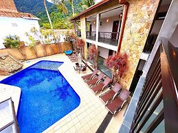 POUSADA NAAN LAZARO UBATUBA