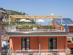 FUTURA FUNKY HOUSE SORRENTO