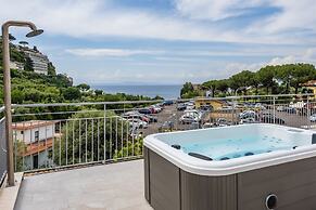 FUTURA FUNKY HOUSE SORRENTO