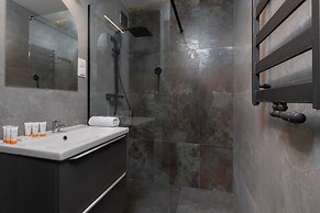 Apartment Broniewskiego by Renters