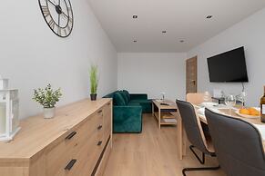 Apartment Broniewskiego by Renters