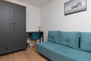Apartment Broniewskiego by Renters