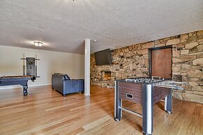 Aiken Rd - 6 BR - hot tub and game room