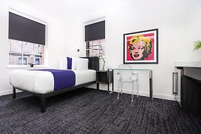 Maverick Suites at 28 Fenway