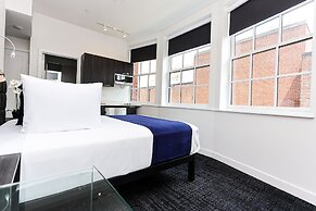 Maverick Suites at 28 Fenway