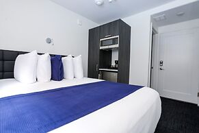 Maverick Suites at 28 Fenway