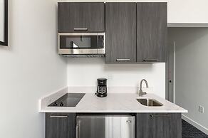 Maverick Suites at 28 Fenway