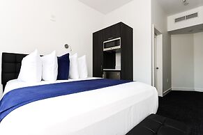 Maverick Suites at 28 Fenway