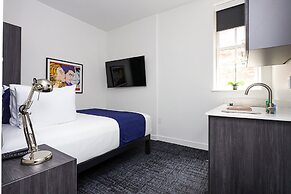 Maverick Suites at 28 Fenway