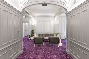 Maverick Suites at 28 Fenway