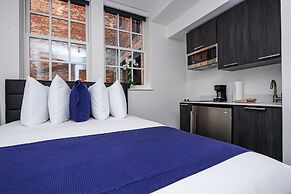 Maverick Suites at 28 Fenway