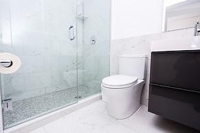 Maverick Suites at 28 Fenway