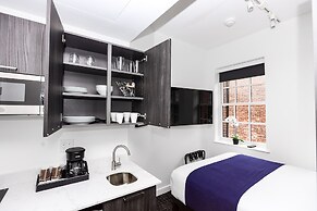 Maverick Suites at 28 Fenway