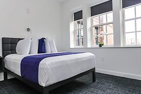 Maverick Suites at 28 Fenway