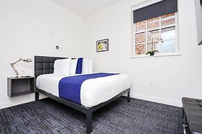 Maverick Suites at 28 Fenway