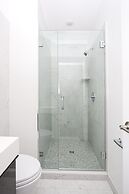 Maverick Suites at 28 Fenway