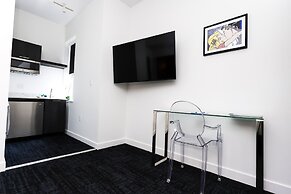 Maverick Suites at 28 Fenway