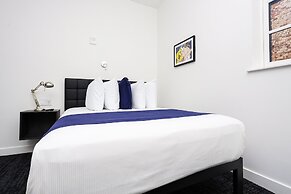 Maverick Suites at 28 Fenway