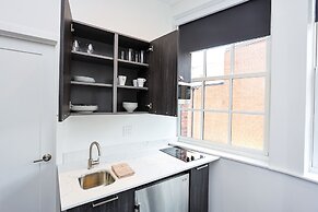 Maverick Suites at 28 Fenway