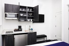 Maverick Suites at 28 Fenway