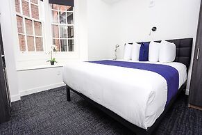 Maverick Suites at 28 Fenway