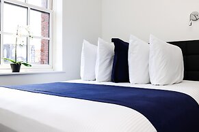 Maverick Suites at 28 Fenway