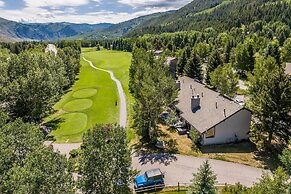 Eagle Vail 4BR Townhouse on Golf Course
