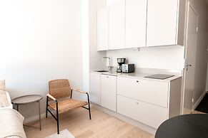 2ndhomes Modern Studio close to the Sea