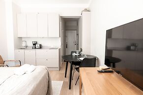 2ndhomes Modern Studio close to the Sea