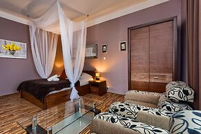 Mikołajska 5 Apartments