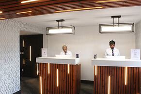 Coast Courtenay Hotel