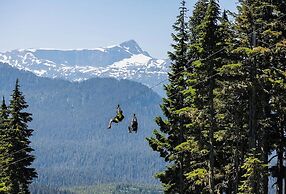 Coast Courtenay Hotel
