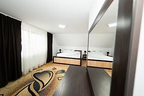 Casa Câmpulungeană