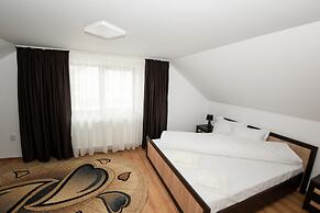 Casa Câmpulungeană