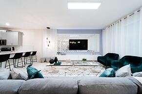 Star Wars Game Room! -private Pool -free Waterpark