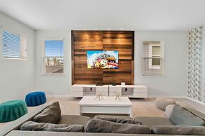 1512 Nassau Point Trail