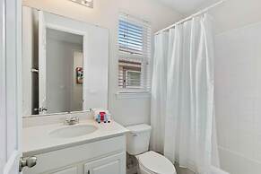 1512 Nassau Point Trail