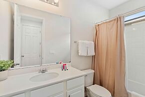 1512 Nassau Point Trail