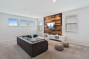 1512 Nassau Point Trail