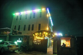 RichVilla Apartments & Hotels