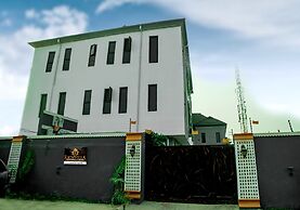 RichVilla Apartments & Hotels