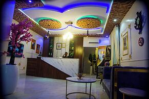 RichVilla Apartments & Hotels
