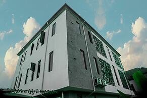 RichVilla Apartments & Hotels