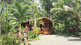 Cabinas Costa Tropicana