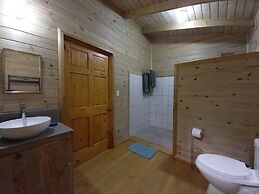 Cabinas Costa Tropicana