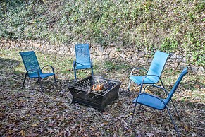 Pinners Compound- 4 BR hot tub fire pit